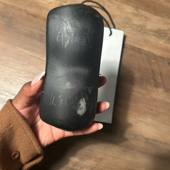 Vintage Chanel sunglasses case - Picture 3 of 10